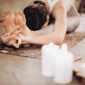 CURSO PRACTICO DE MINDFUL YOGA-Una visión del yoga integral: Cuerpo, mente, Alma